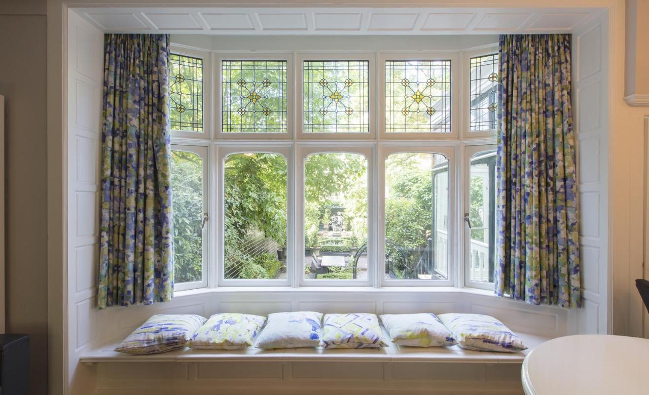 Dutch Masters Short Apartment Amsterdam