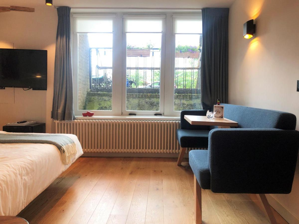 Bed & Breakfast 23 Sous