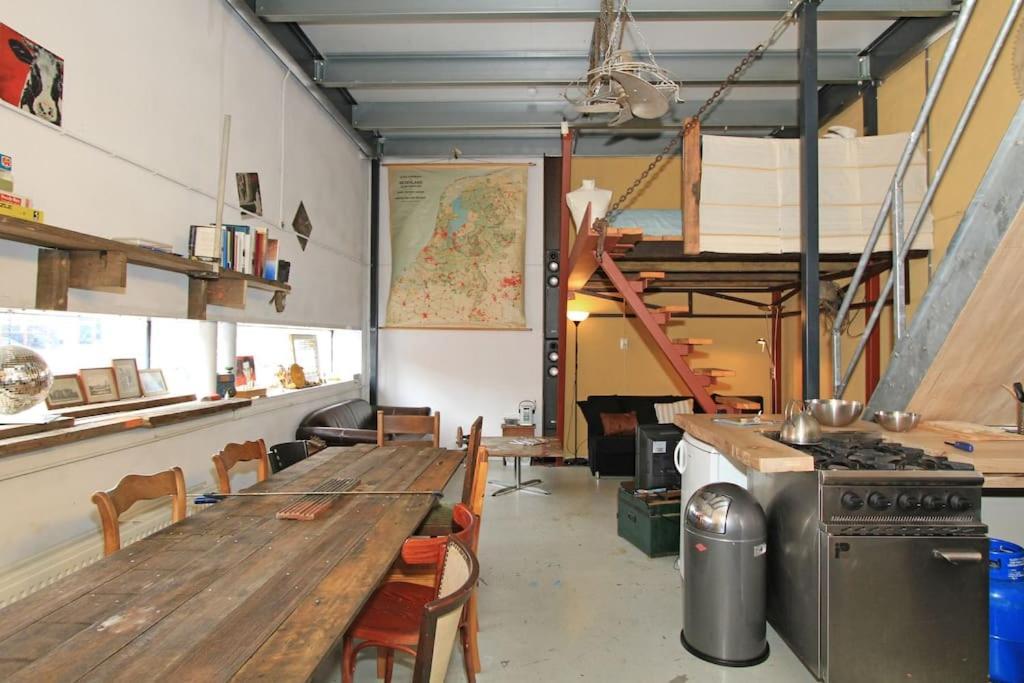 Apartment Warehouse In Spacious Industrial Workshop Amsterdam