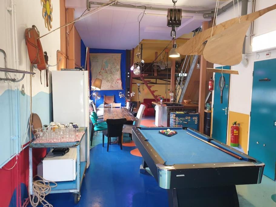 Warehouse In Spacious Industrial Workshop
