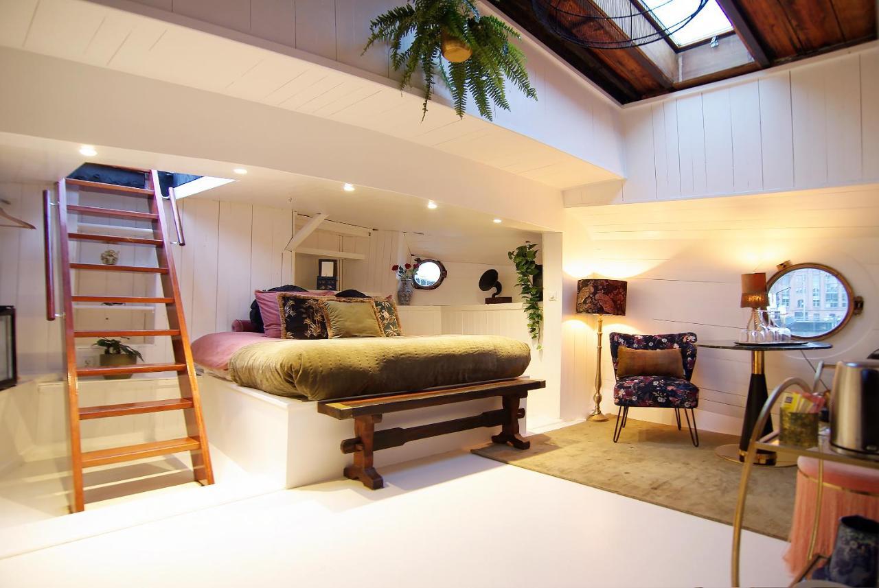 Casa de hóspedes Najade Eco Houseboat Amesterdão