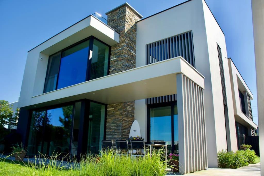 Luxury Waterfrontvilla Villa