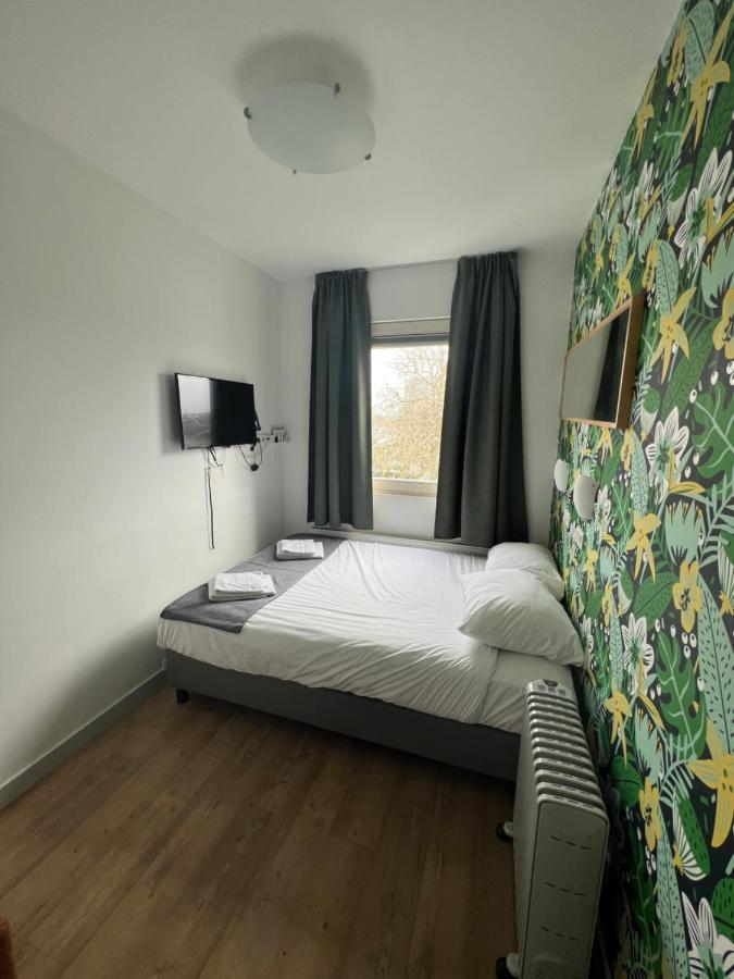 Max Amsterdam
