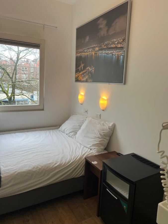 Hotel Max 2*