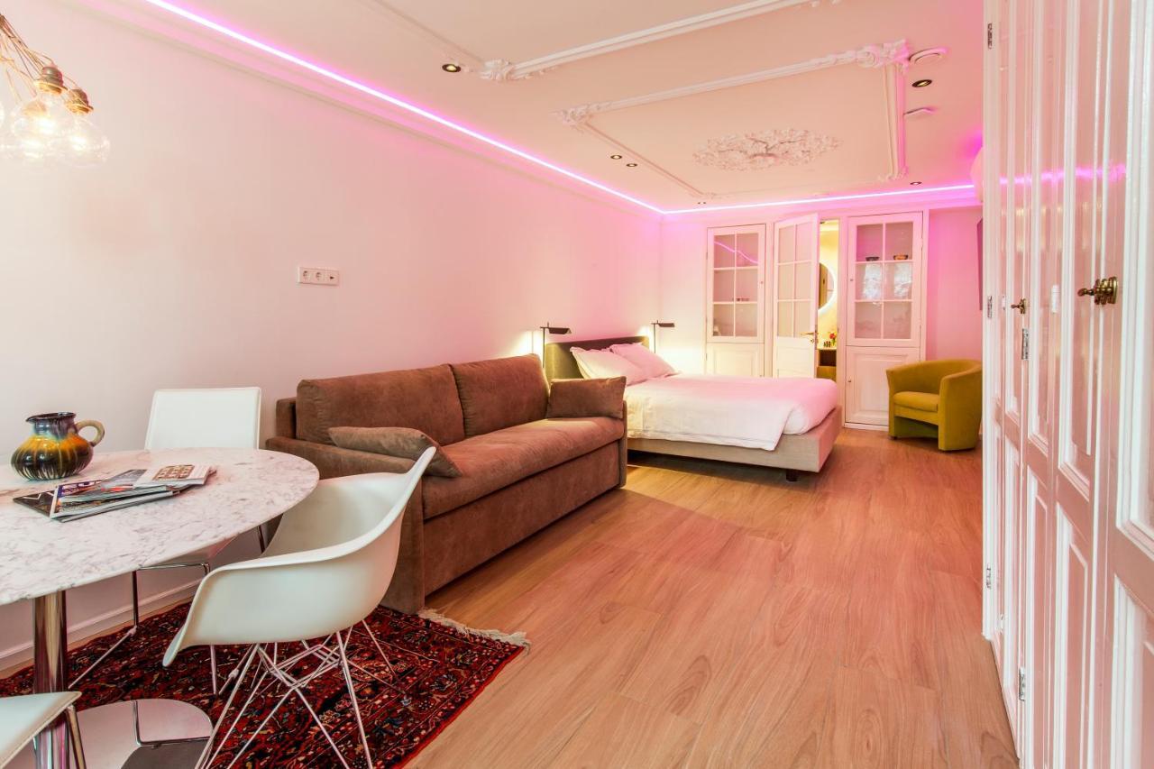 Amstel Corner Hotel