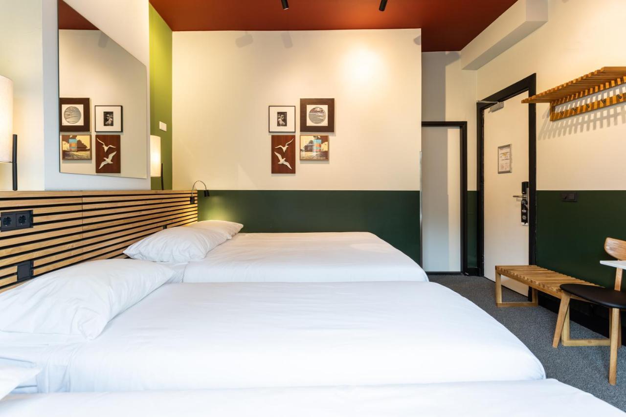 Weber Hotel 2*