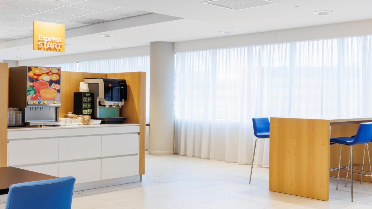 Express Arena Towers By Ihg Amsterdam