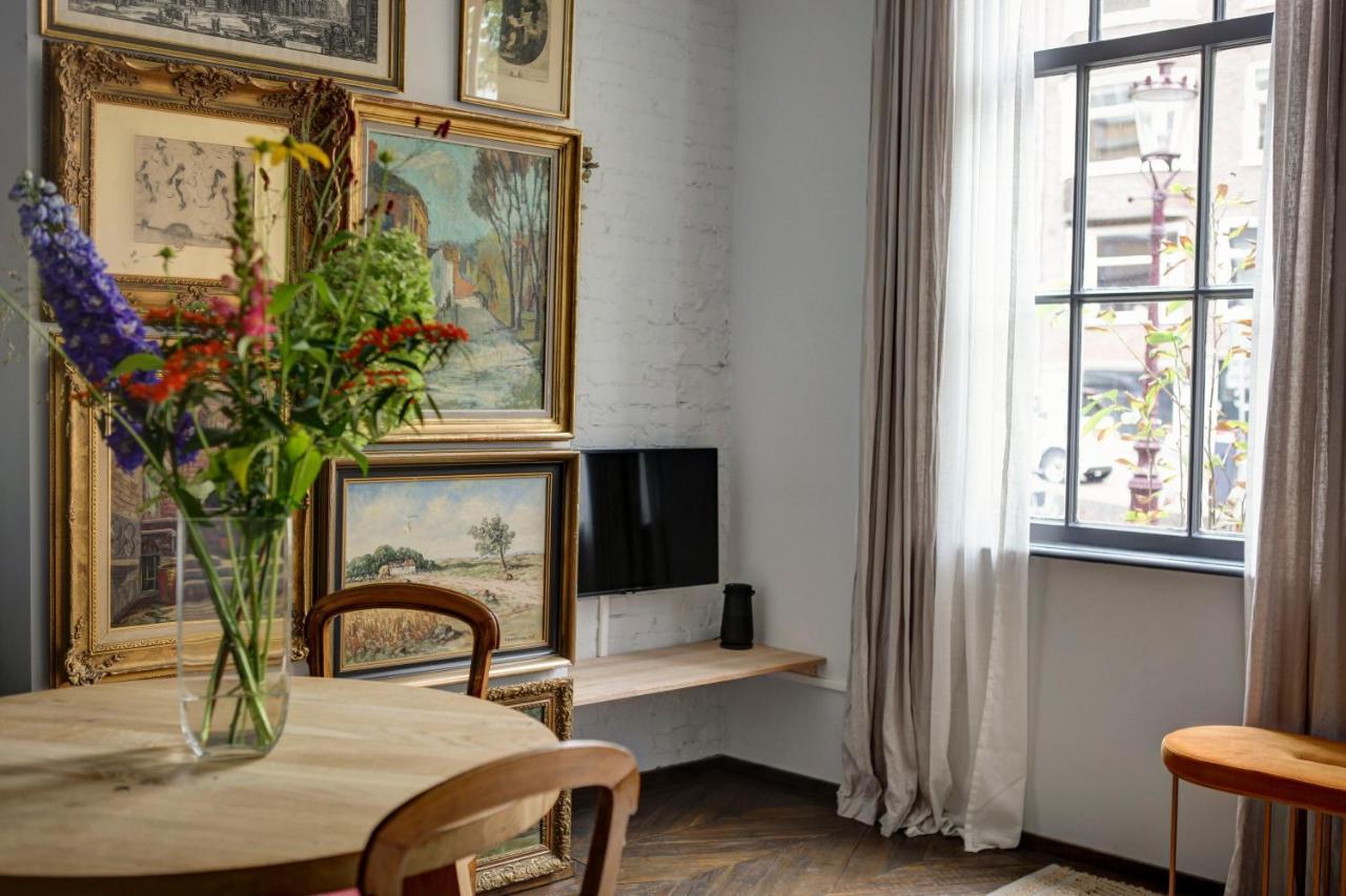 Canal House With Garden Apartment *