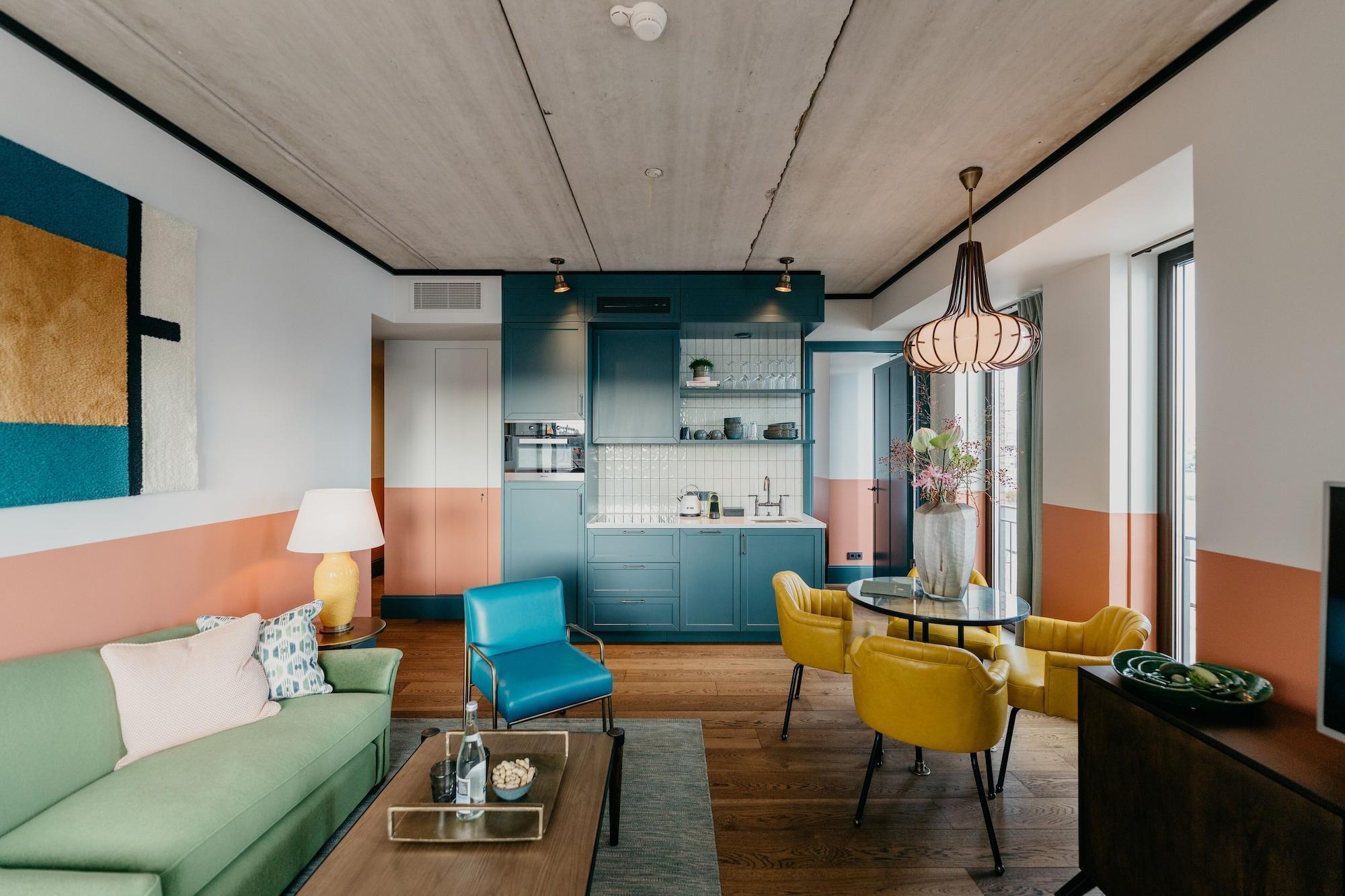 Hotel Boat&co 4*