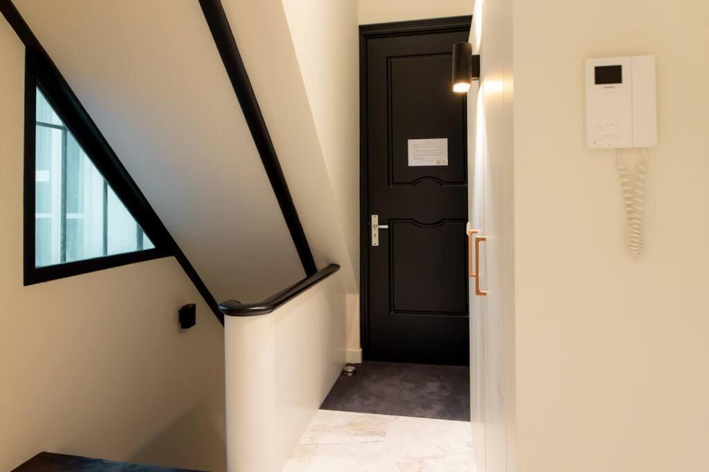 Newly Renovated Luxurious 200 Sqm Loft In Centre Amsterdam
