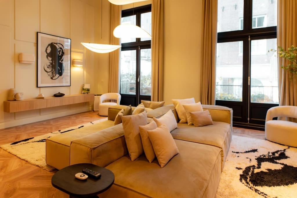 Apartment Newly Renovated Luxurious 200 Sqm Loft In Centre Amsterdam