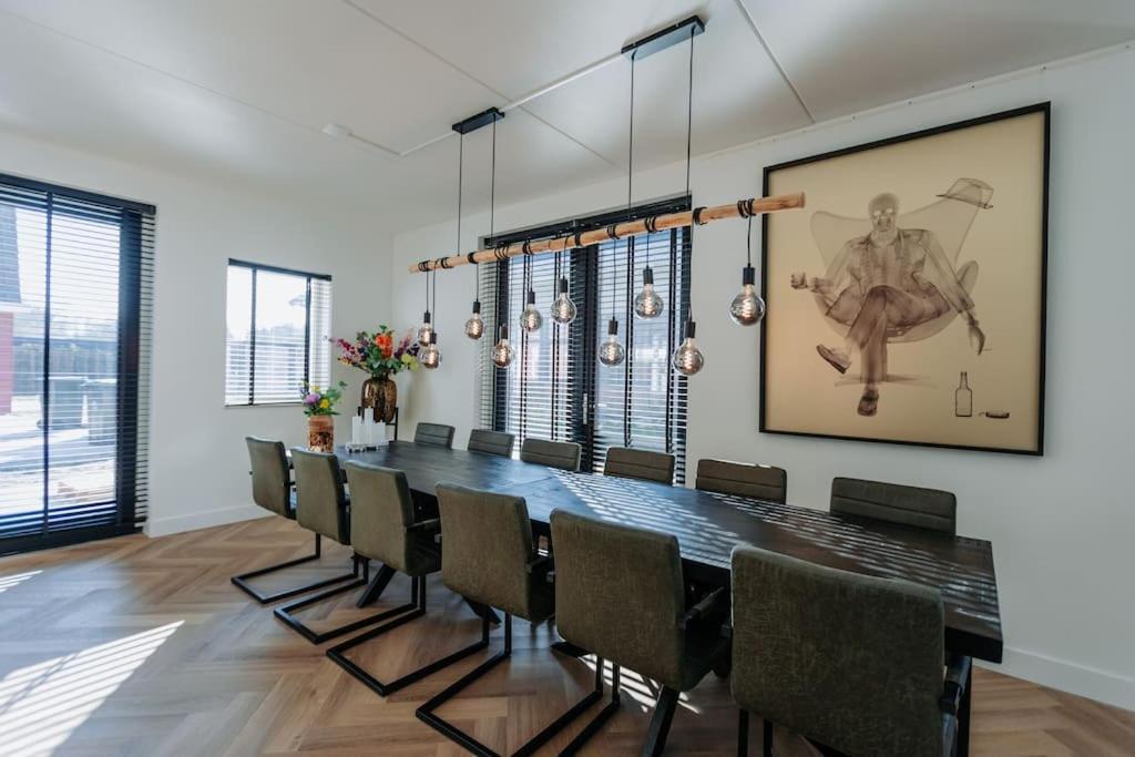 Villa Bright & Luxurious Brand New In Amsterdam! Amsterdam