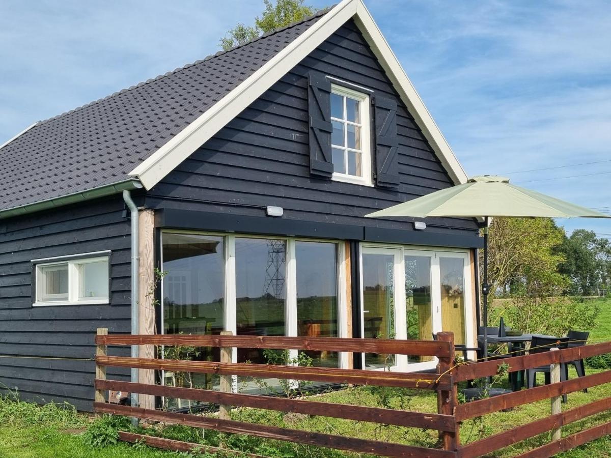 Farmers Lodge, A With A Skyline View In Rural Holiday home