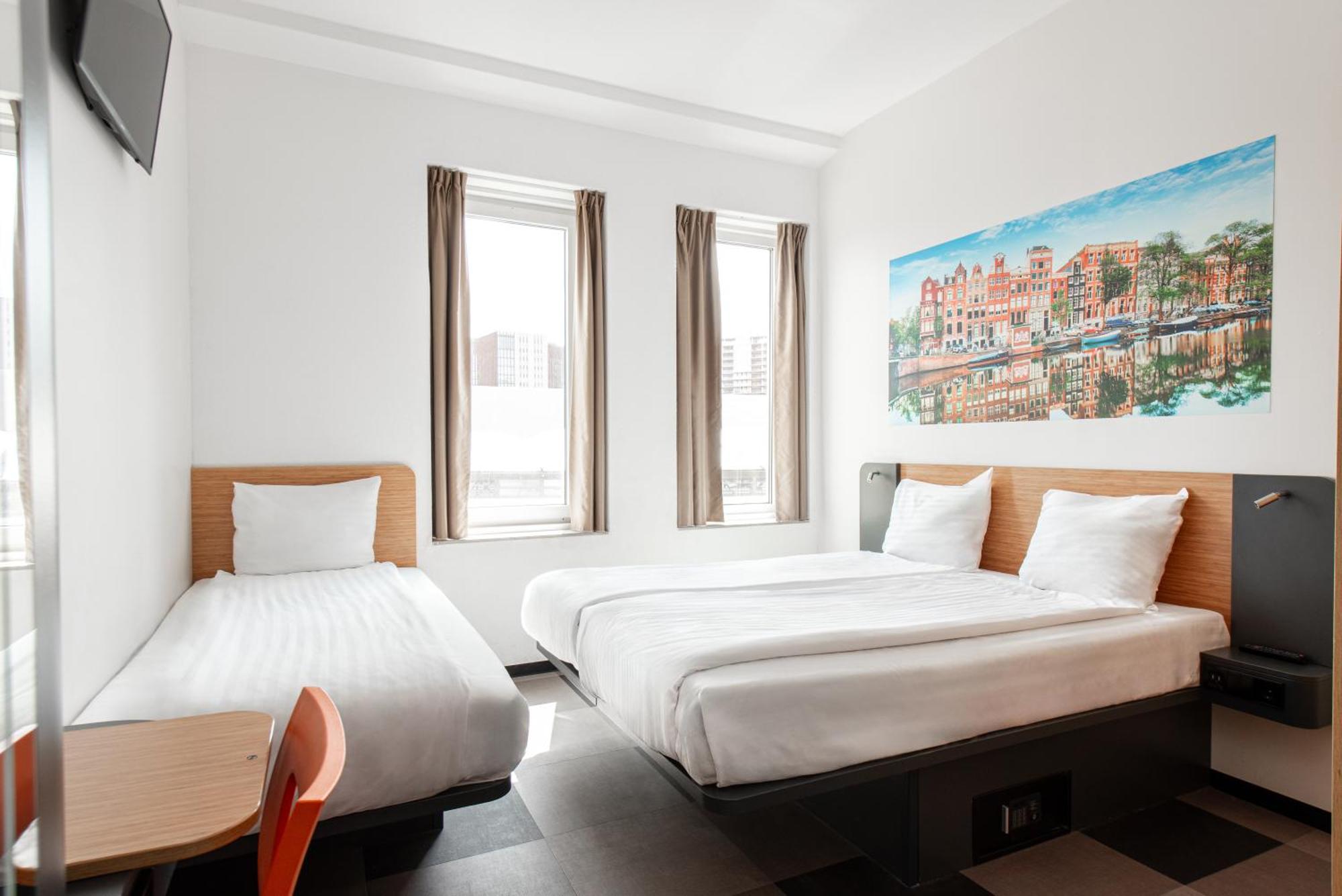 Hotel Easyhotel Arena Boulevard 2*