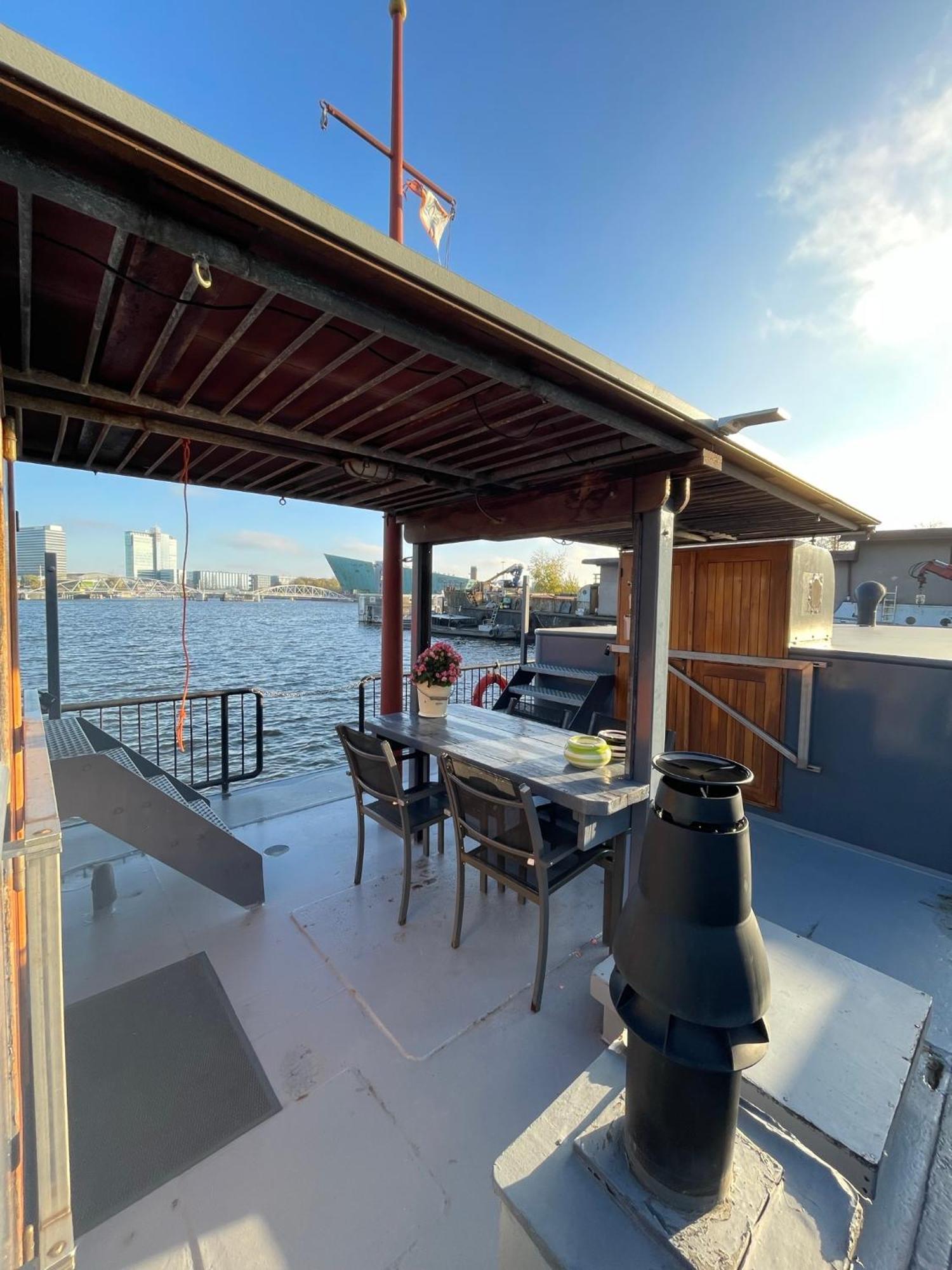 Bed & Breakfast Houseboat-amsterdam-classic Amsterdam