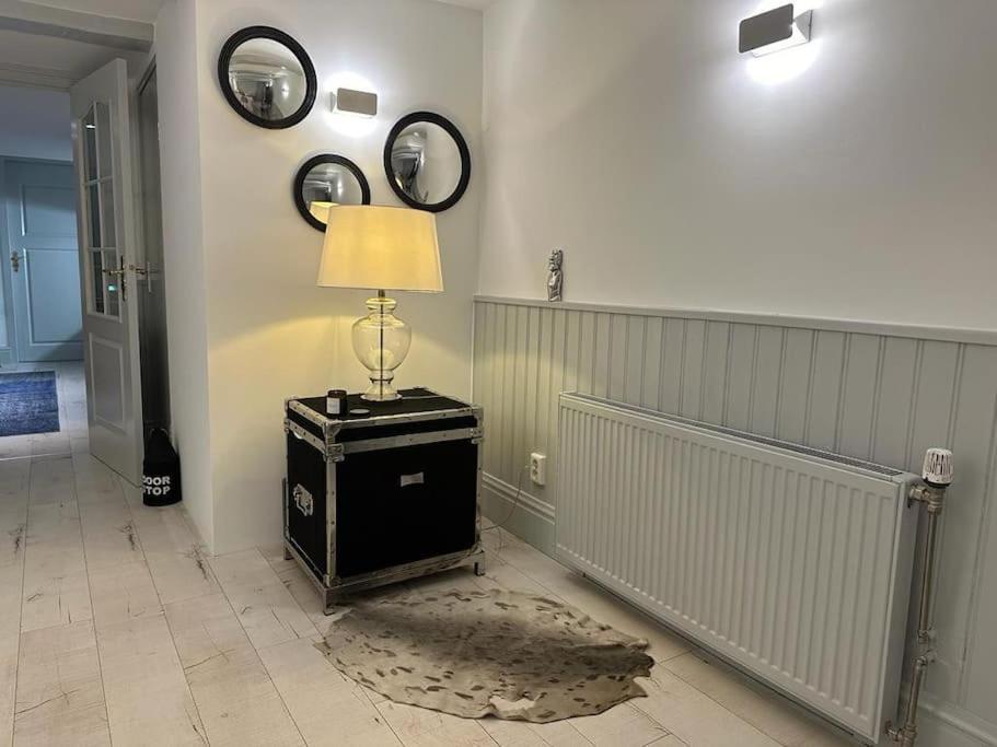 Unique Royal Basement Amesterdão