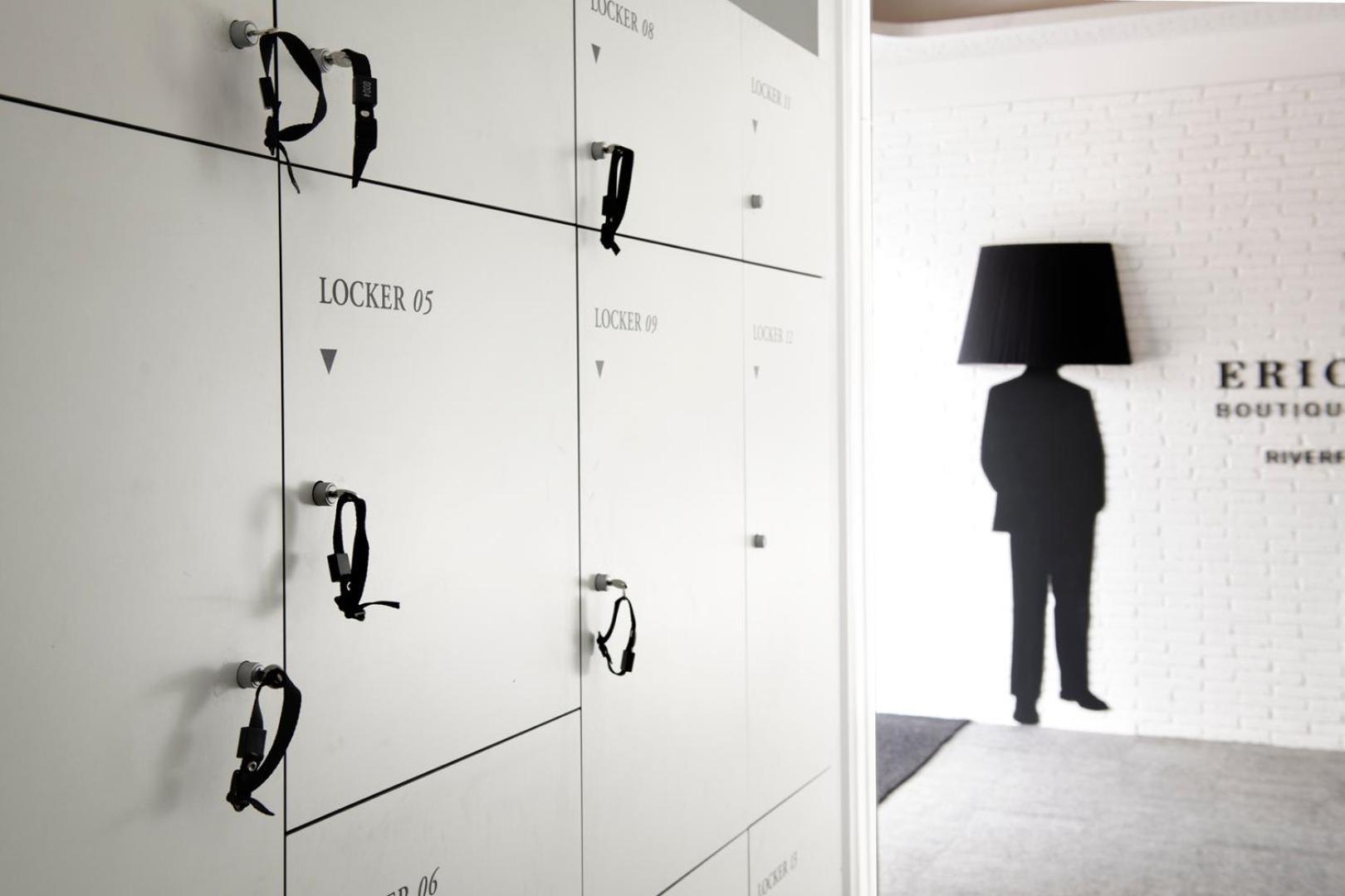 Eric Voekel Boutique - Riverfront Amsterdam