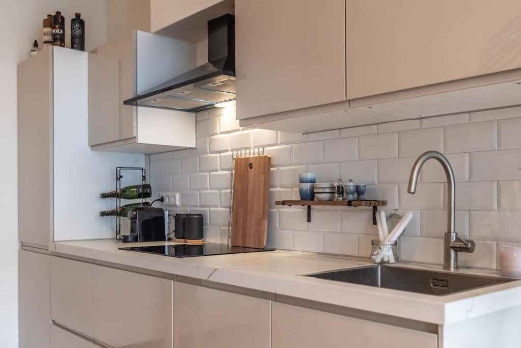 Canalview Luxury Apartment *