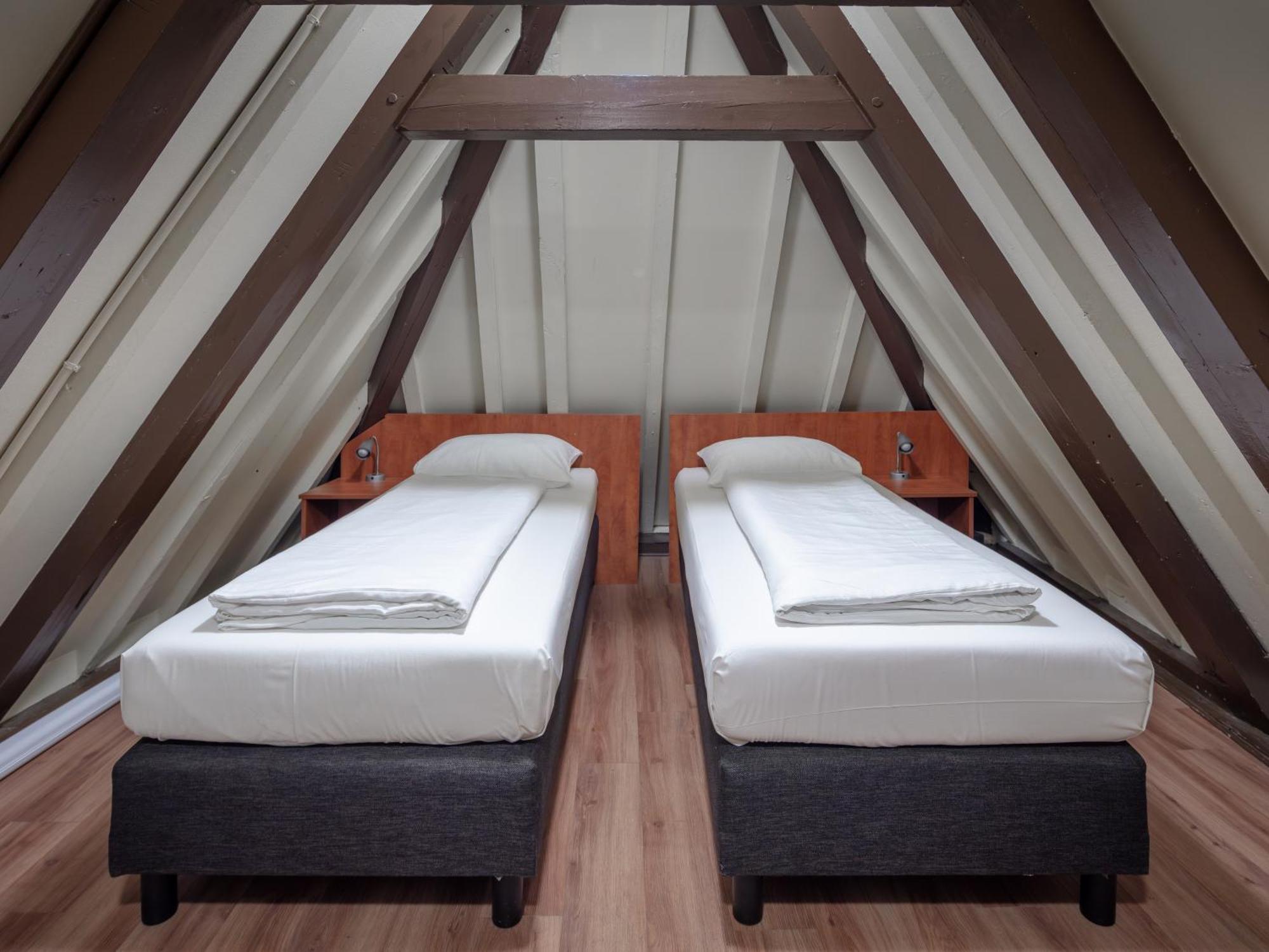 Hotel A-train 3*