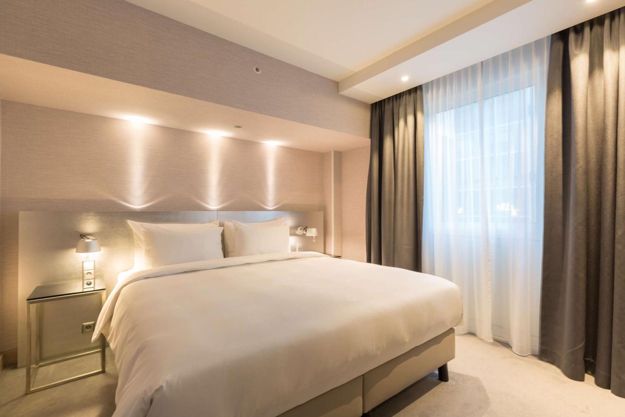 Radisson Blu Hotel, Center Hotel 4*