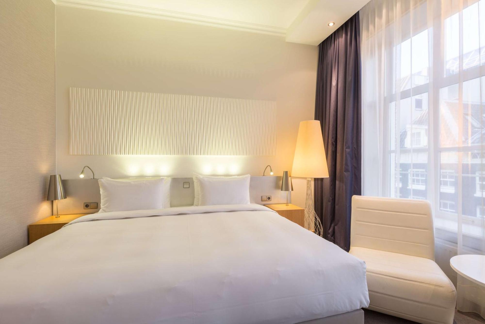 Hotel Radisson Blu Hotel, Center 4*