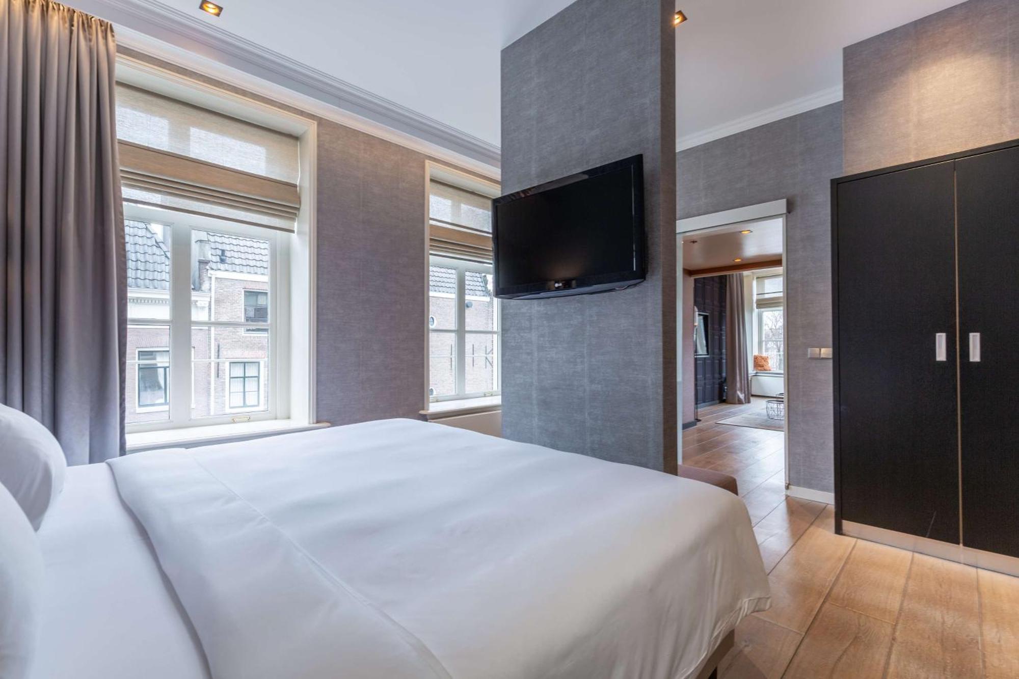 Radisson Blu Hotel, Center 4*