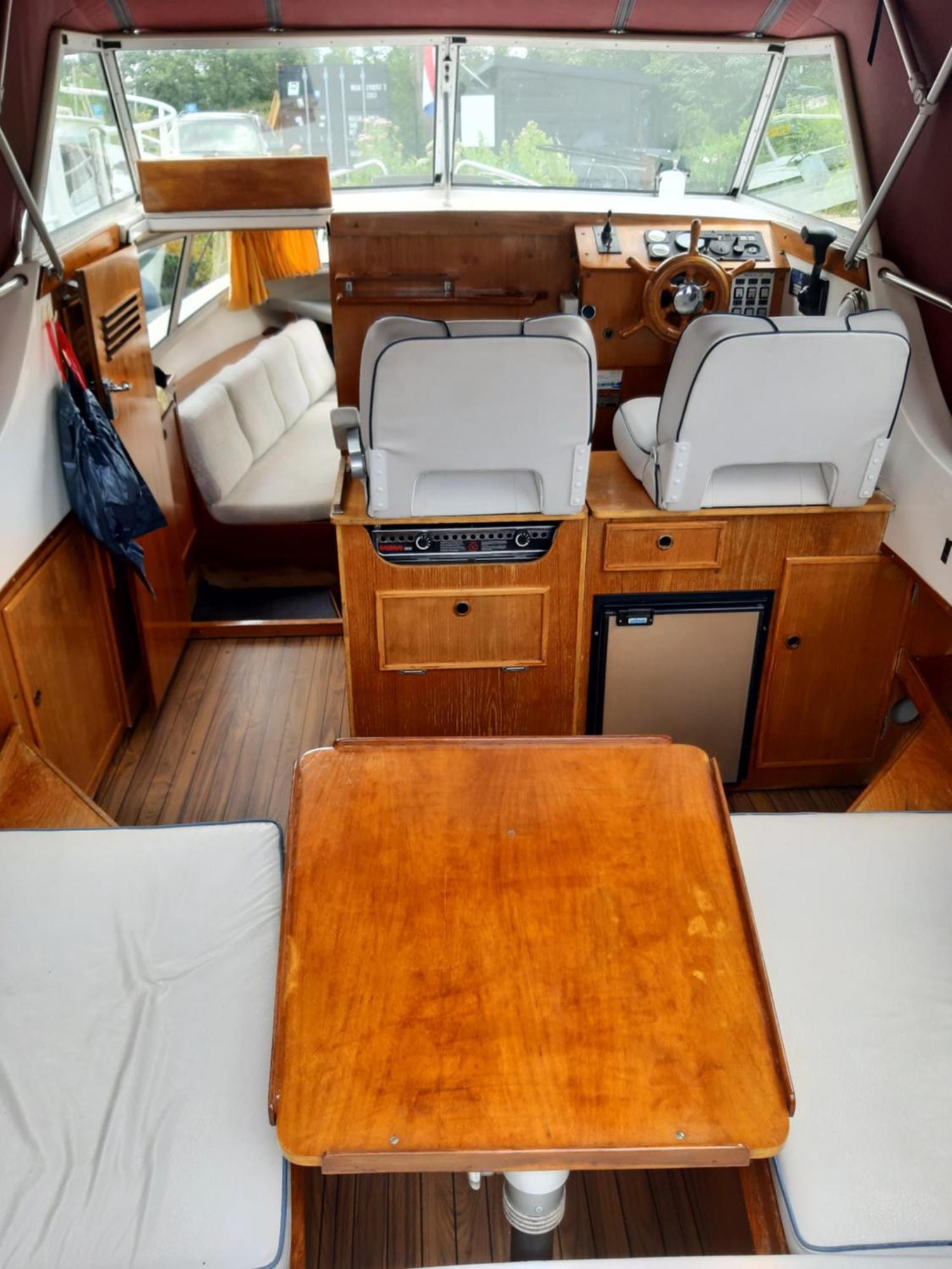 Bateau-hôtel Motor Yacht Amazone