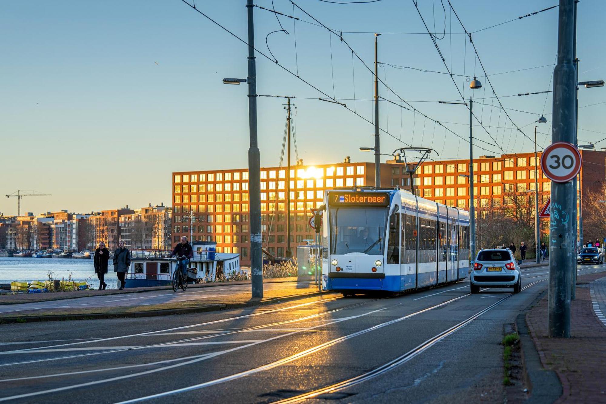 Fully Fitted - 15 Min From Station Amsterdam