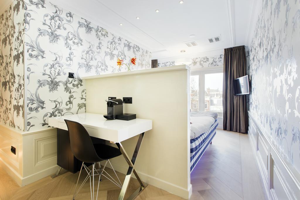 Canal 4* Amsterdam