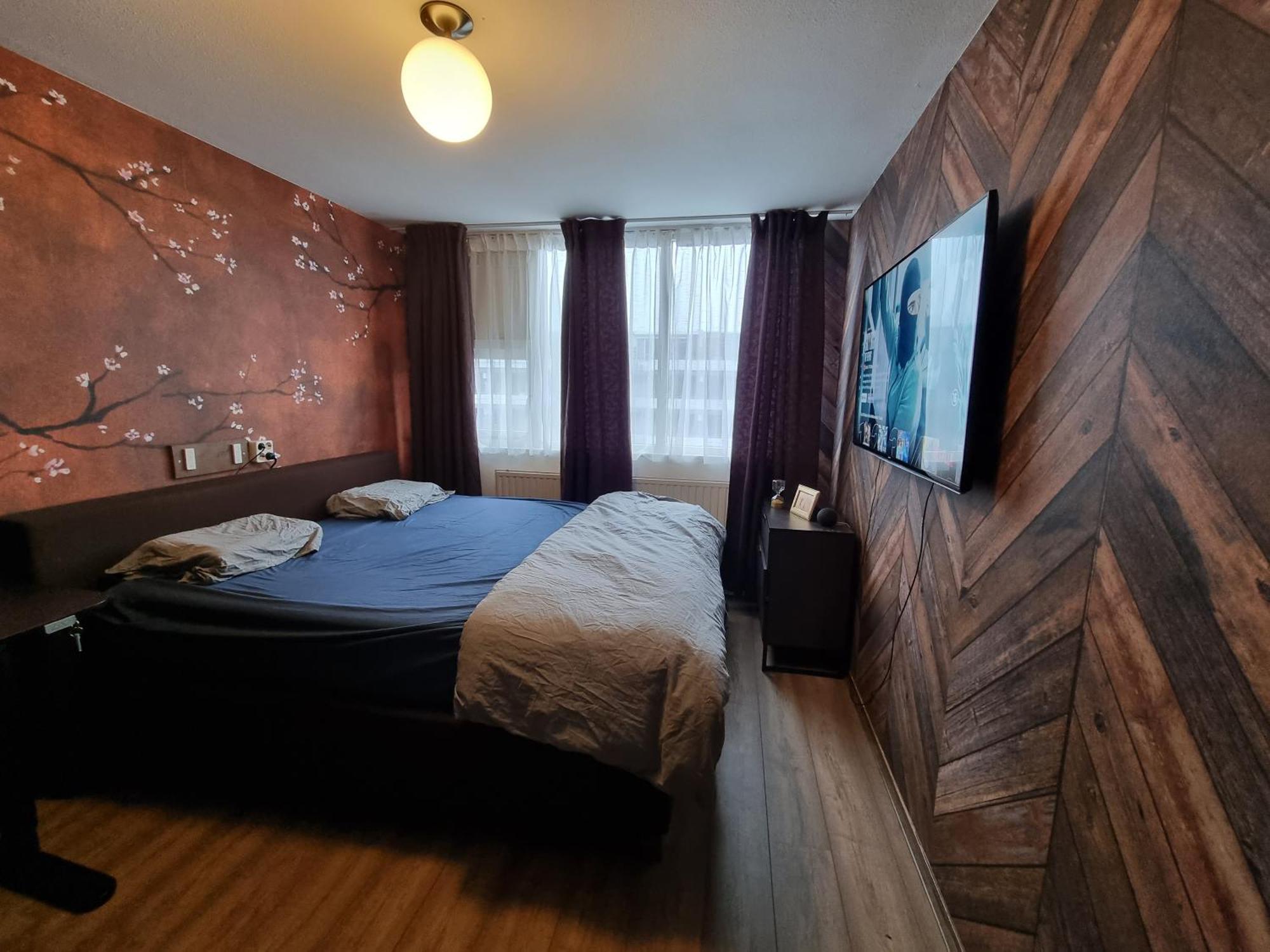 500-mb Hi-tech Silent Work-home * Amsterdam