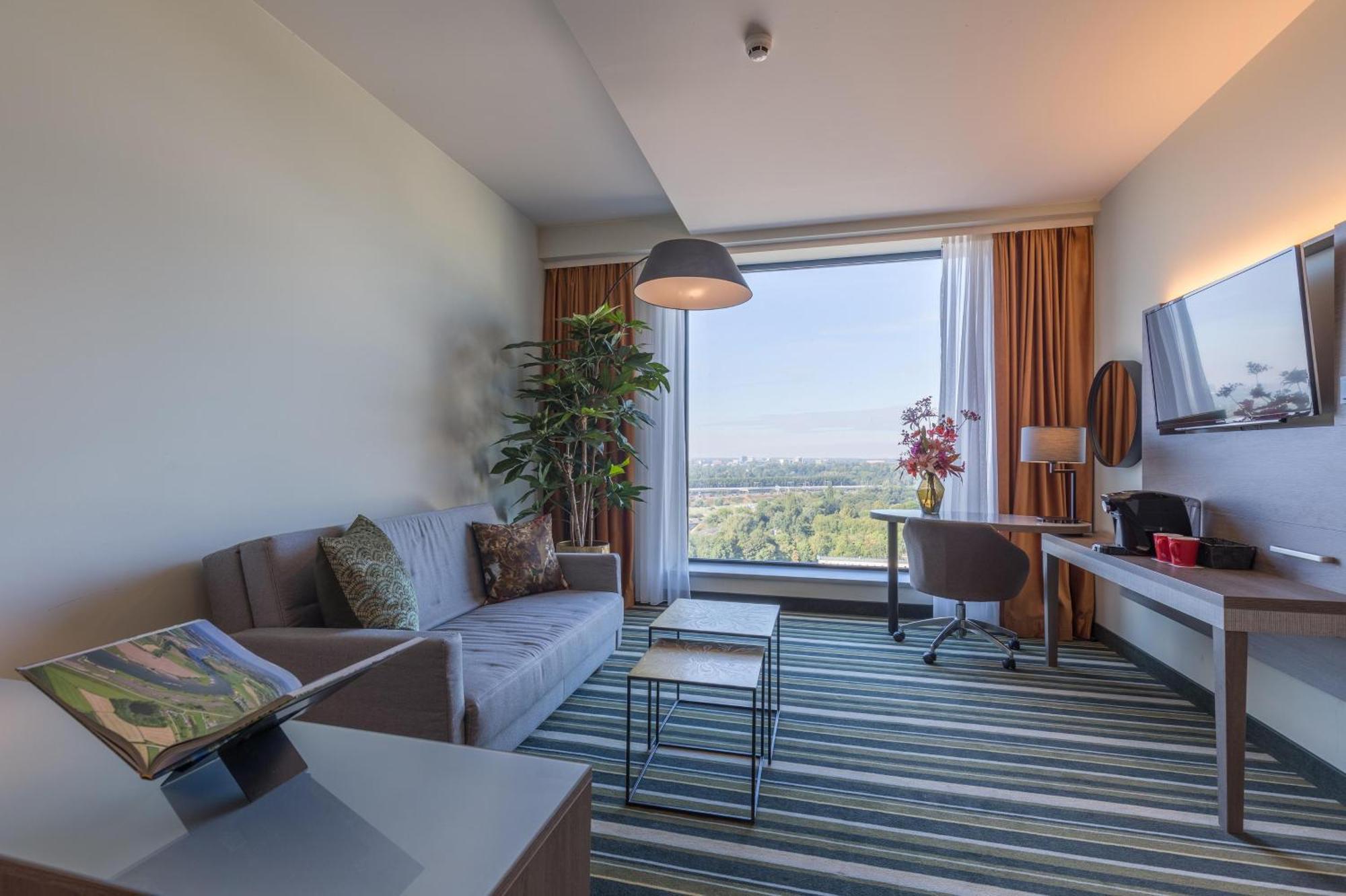 Leonardo Royal 4* Amsterdam