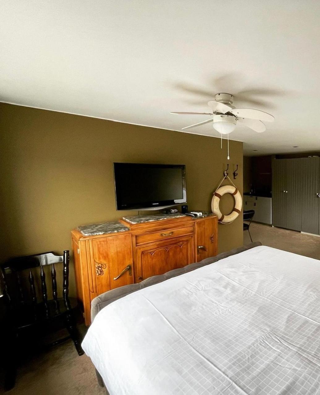 Acomodação com café da manhã  Amster Houseboat Bed Without Breakfast *