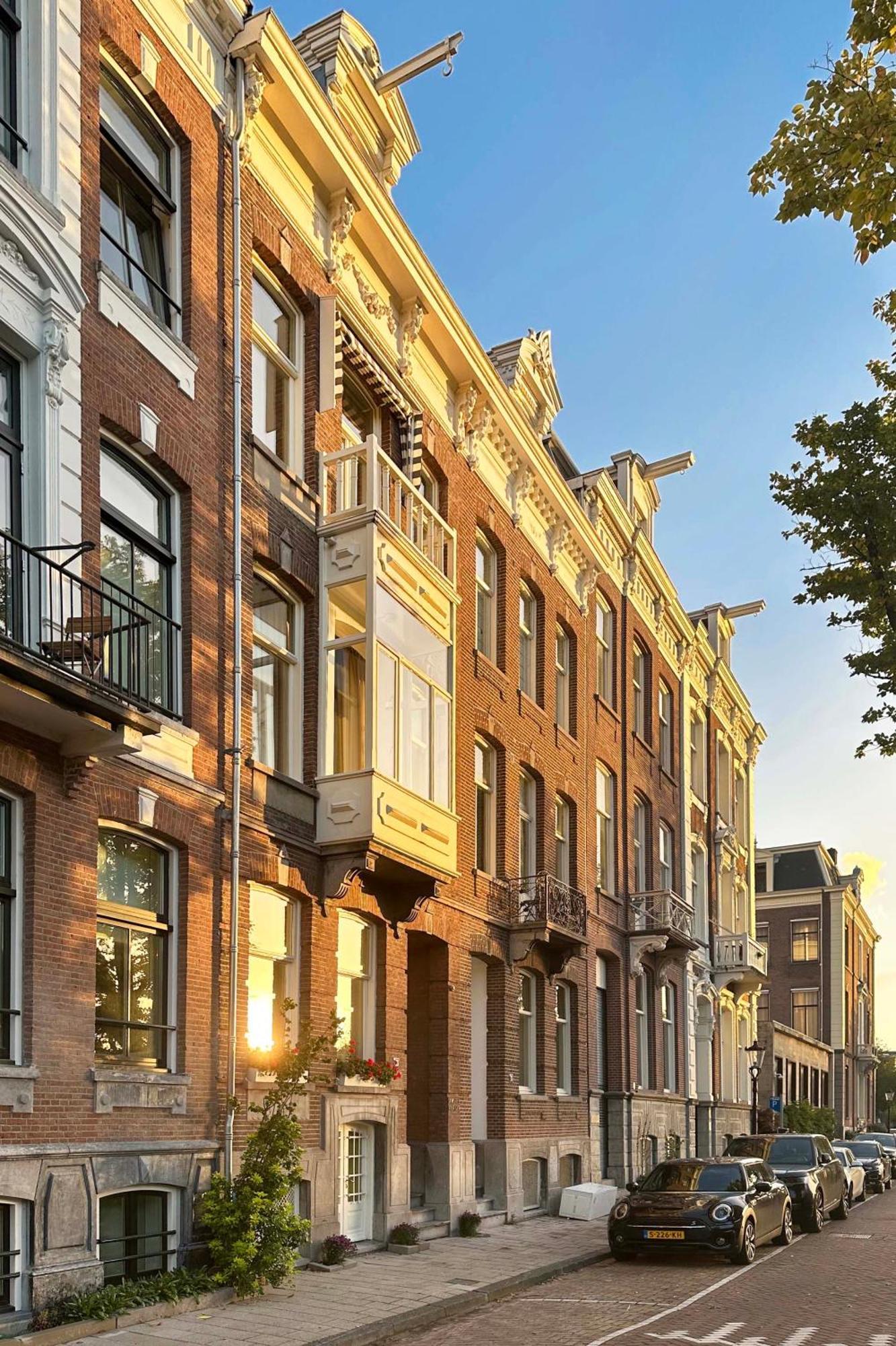 Hotel Amstel Corner 3*