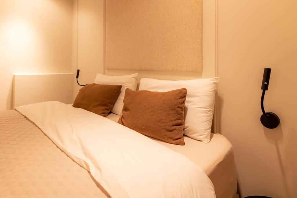 Newly Renovated Luxurious 200 Sqm Loft In Centre * Amsterdam