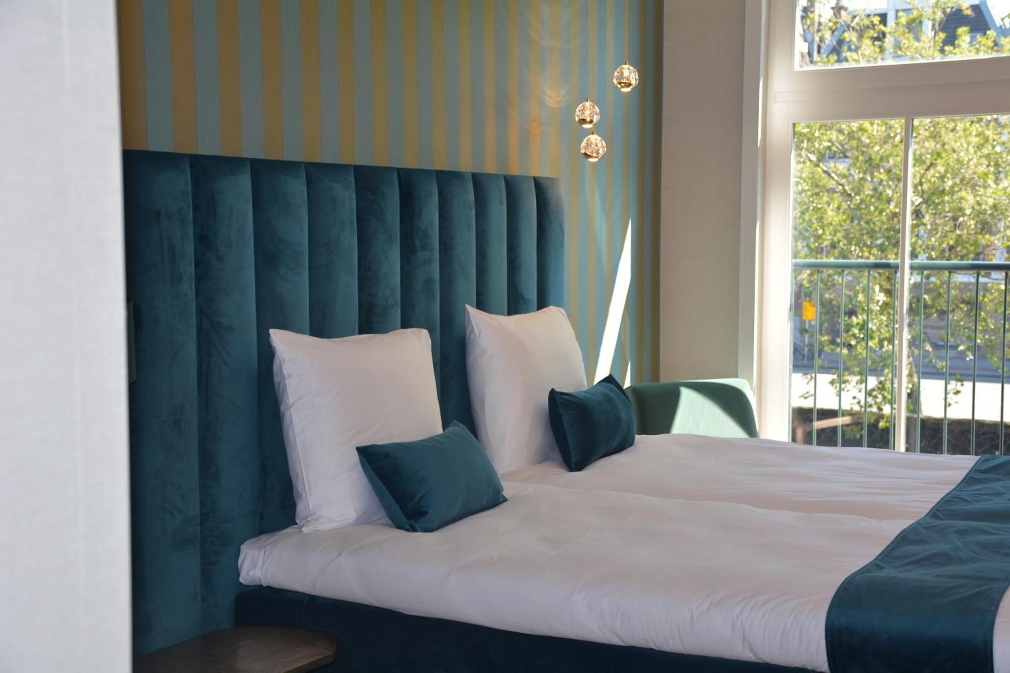 Hotel Iris