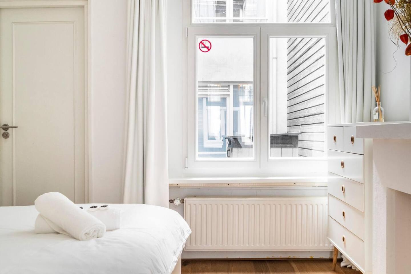 Riverbridge - Historic Center Canal District Homestay Amsterdam