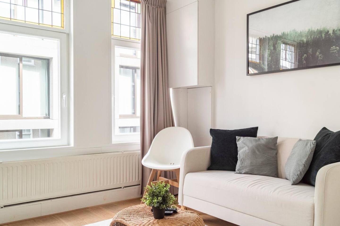 Homestay Riverbridge - Historic Center Canal District Amsterdam