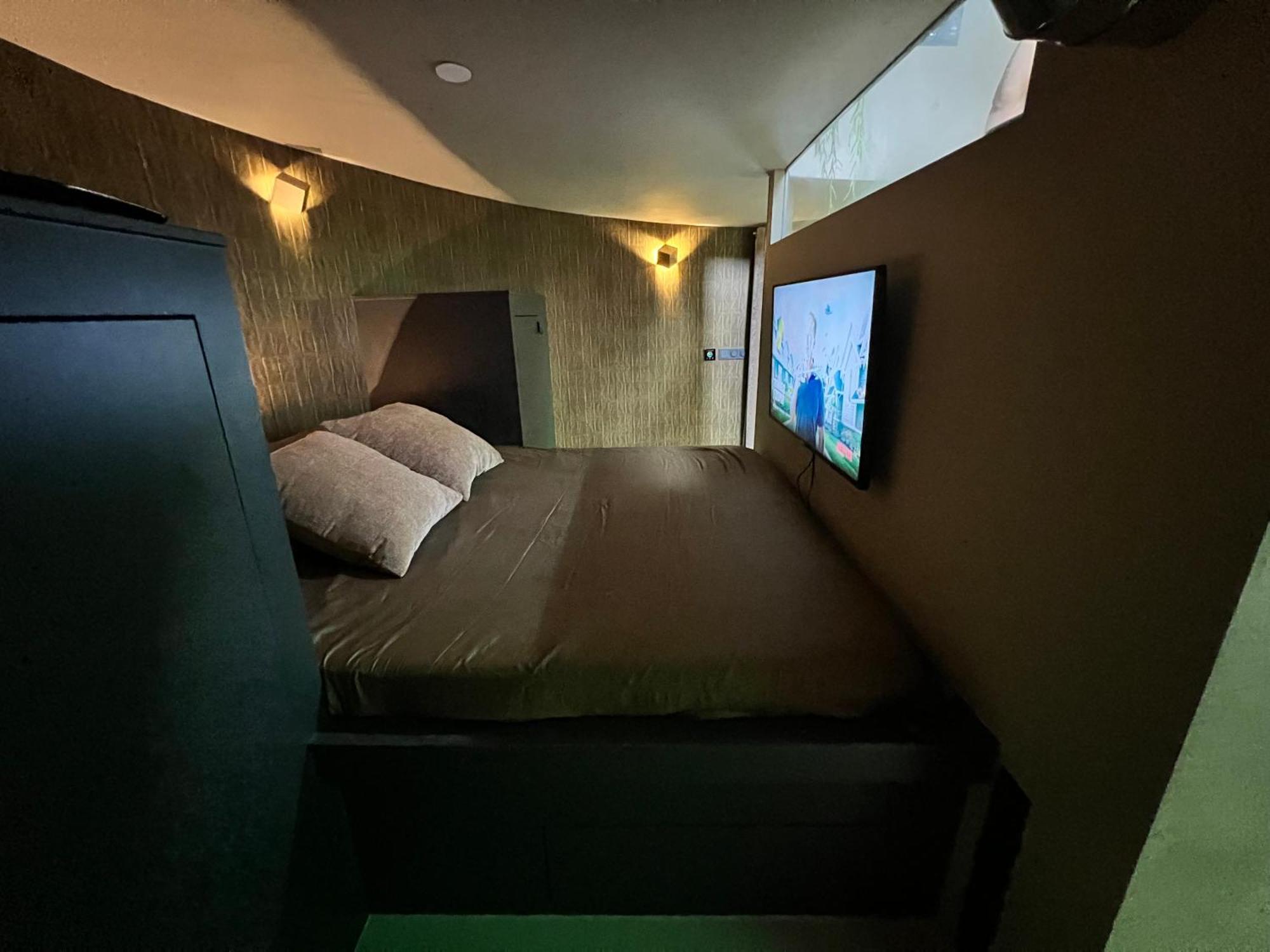 Boat & Boost Bed & Breakfast *