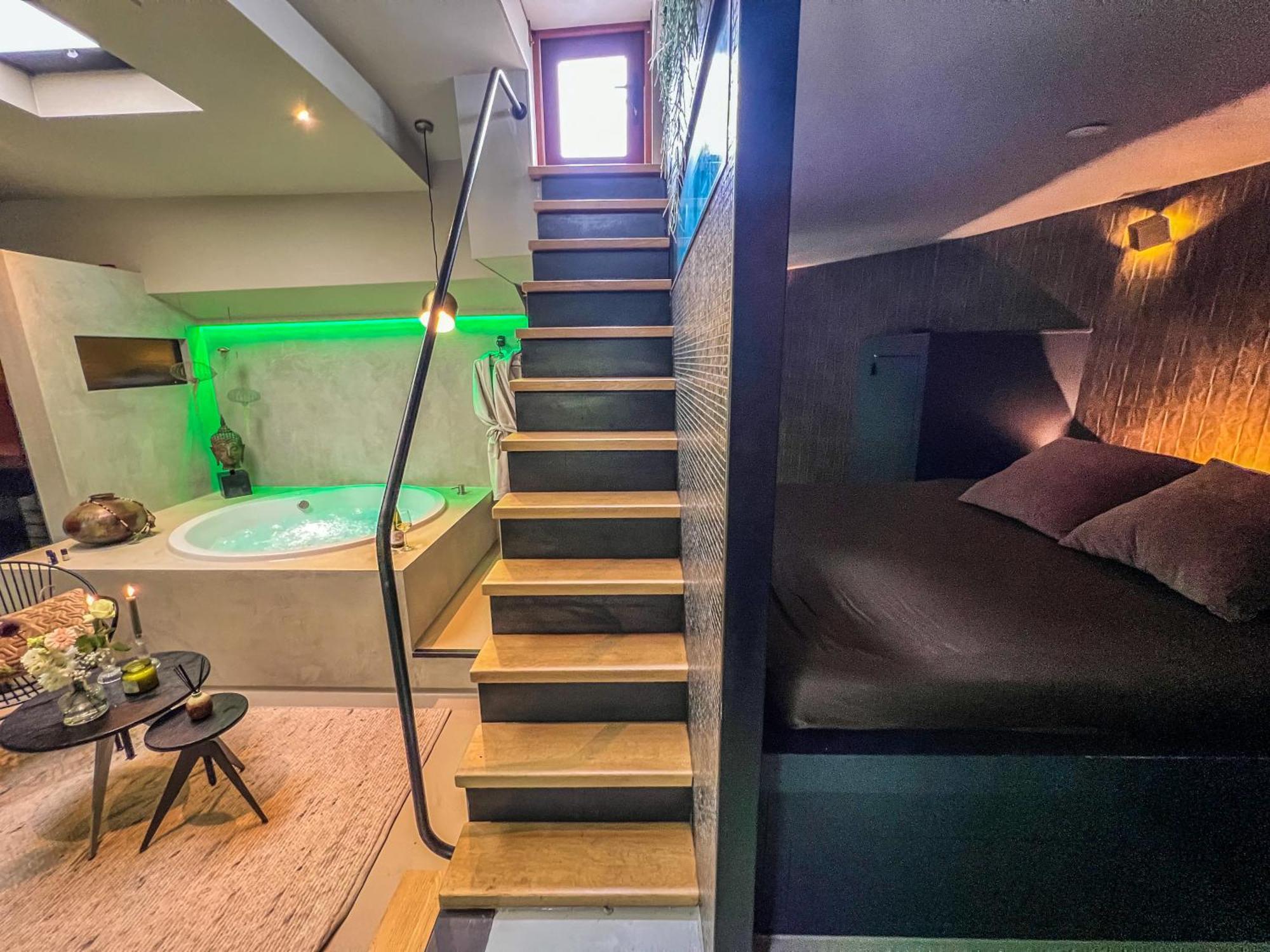 Boat & Boost Bed & Breakfast