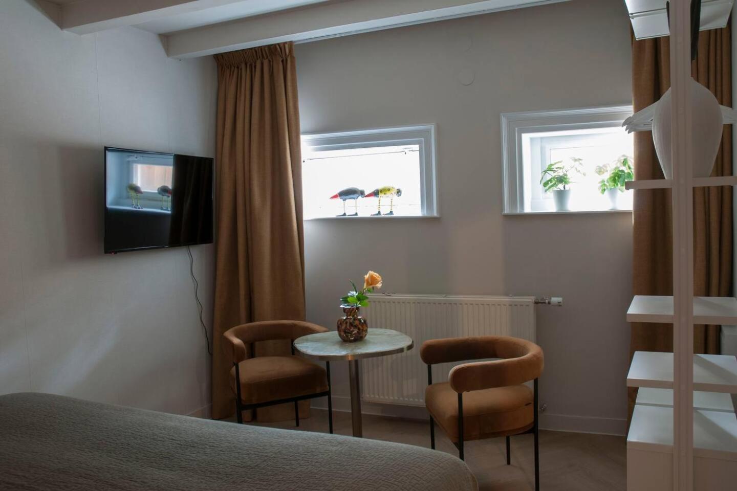 Apartment New! Centre Suites By B&b61