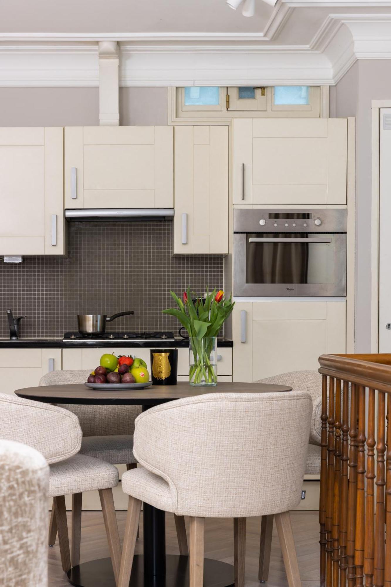 Canal Apartment Amsterdam