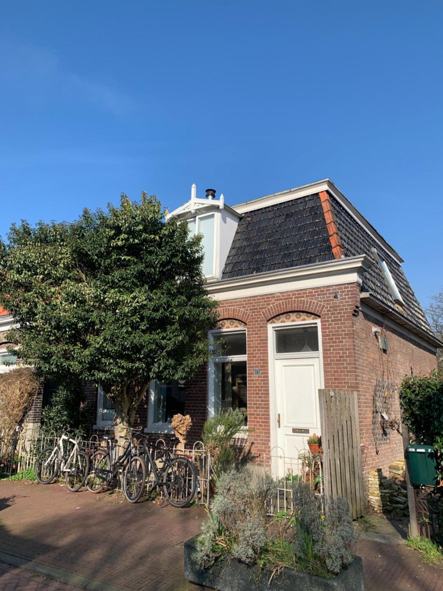 Your Own Floor In Authentic Picturesque Dikehouse Apartment