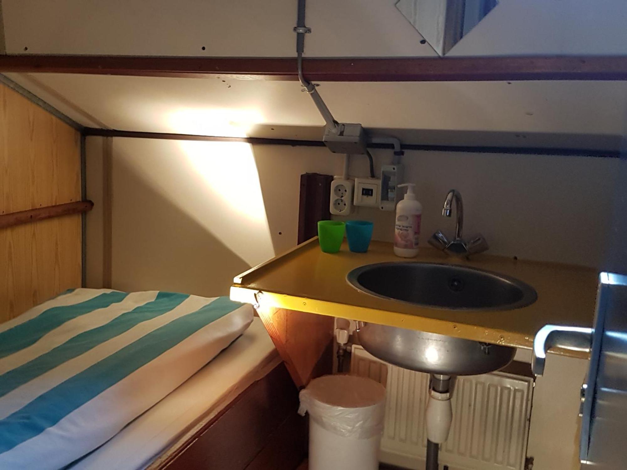 Intersail - Avontuur Hostel