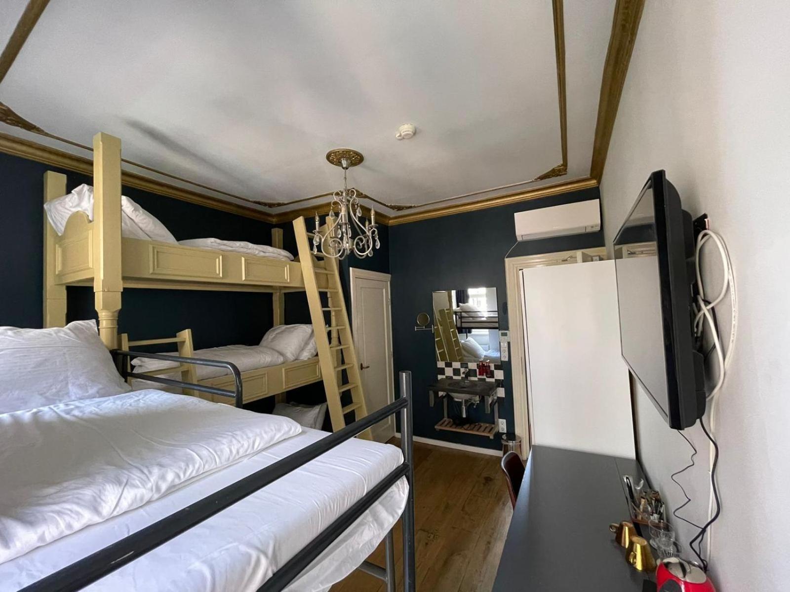 Amsterdam Rembrandt Square City Center Hotel Hotel