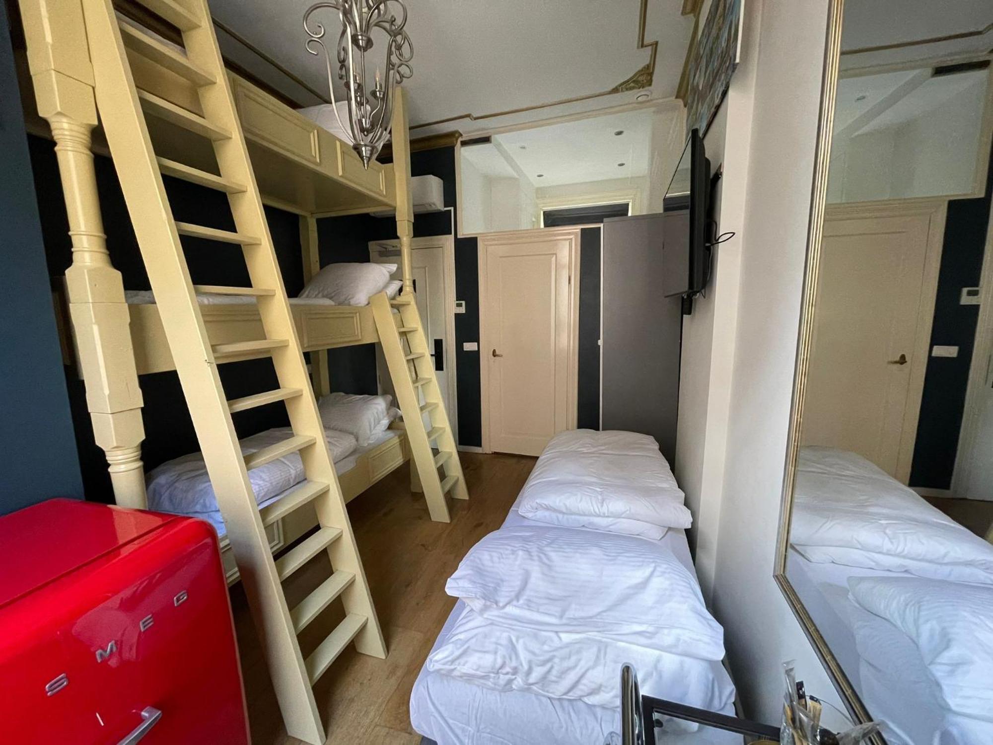 Hotel Rembrandt Square Center