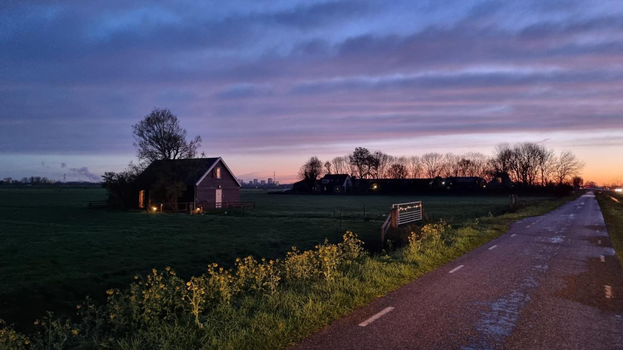 Vakantiehuis Farmers Lodge, A With A Skyline View In Rural Amsterdam
