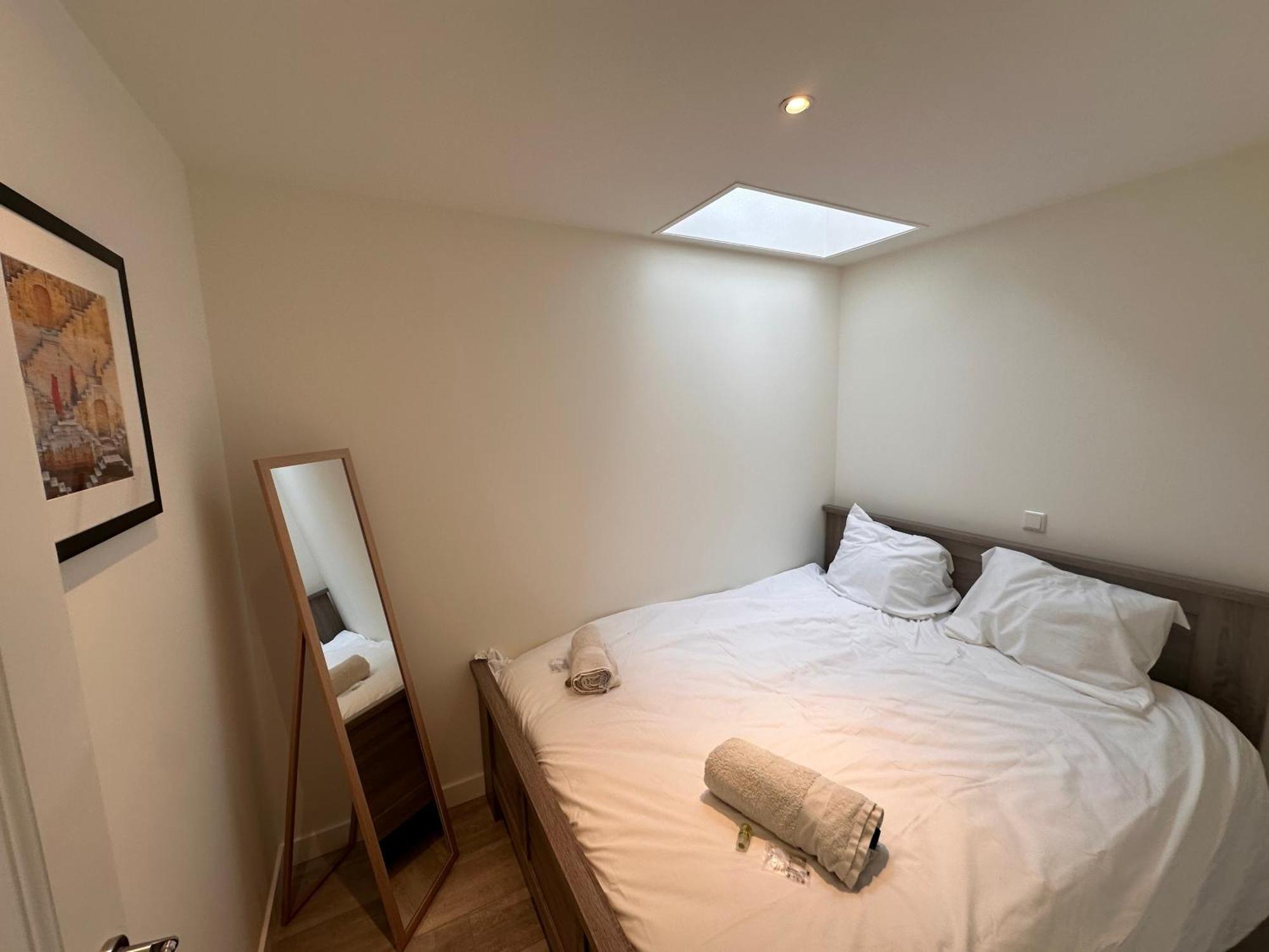 Apartment House With 2 Private Independent Studio's 120 M2 *