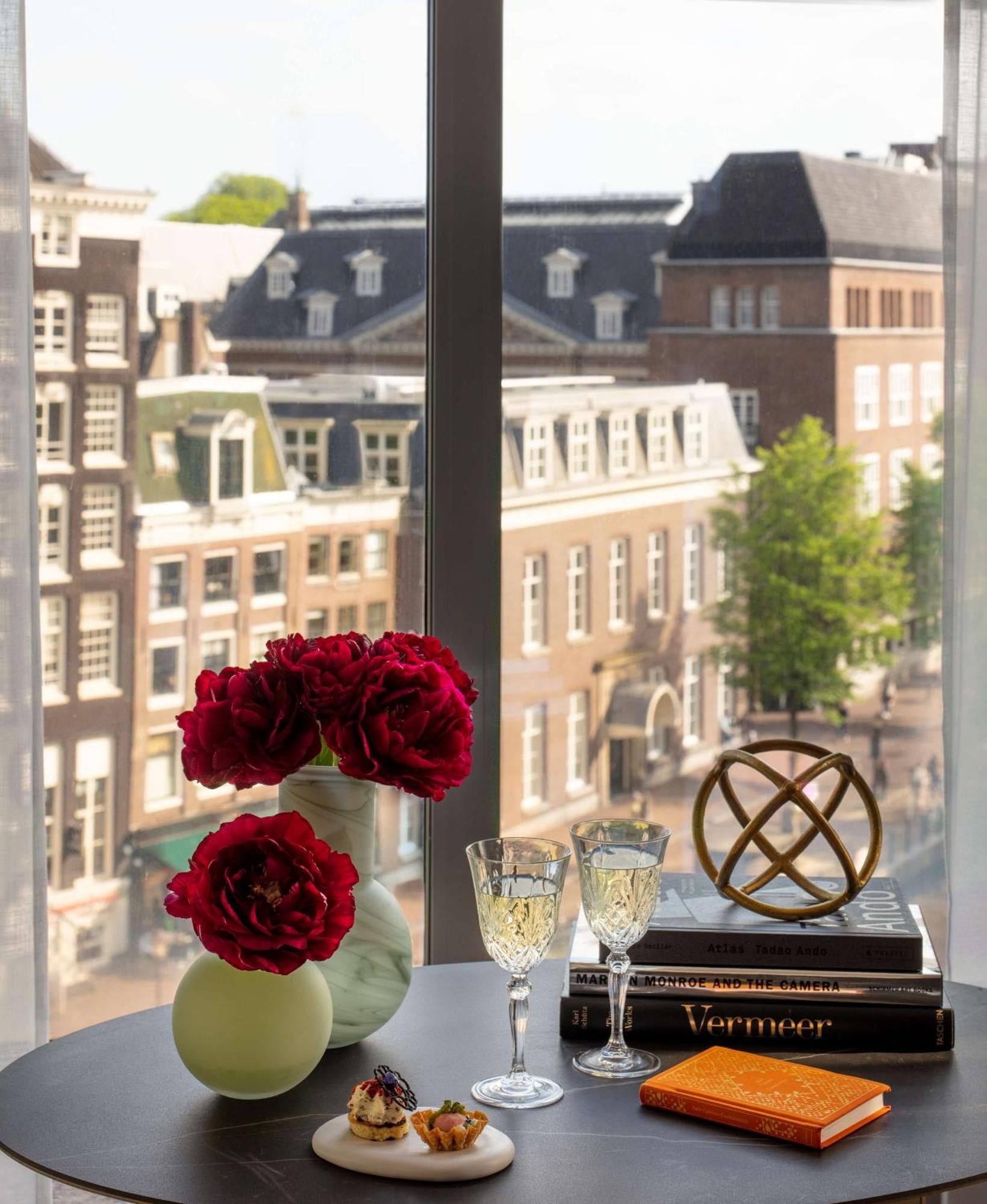 Hotel Anantara Grand Krasnapolsky 5*