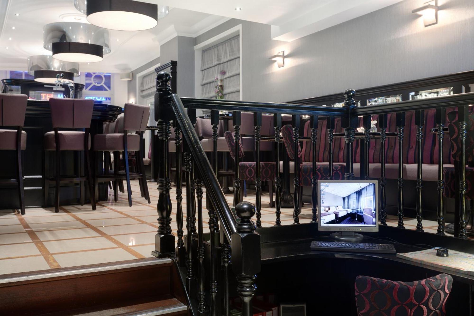 Hotel Luxer 3*