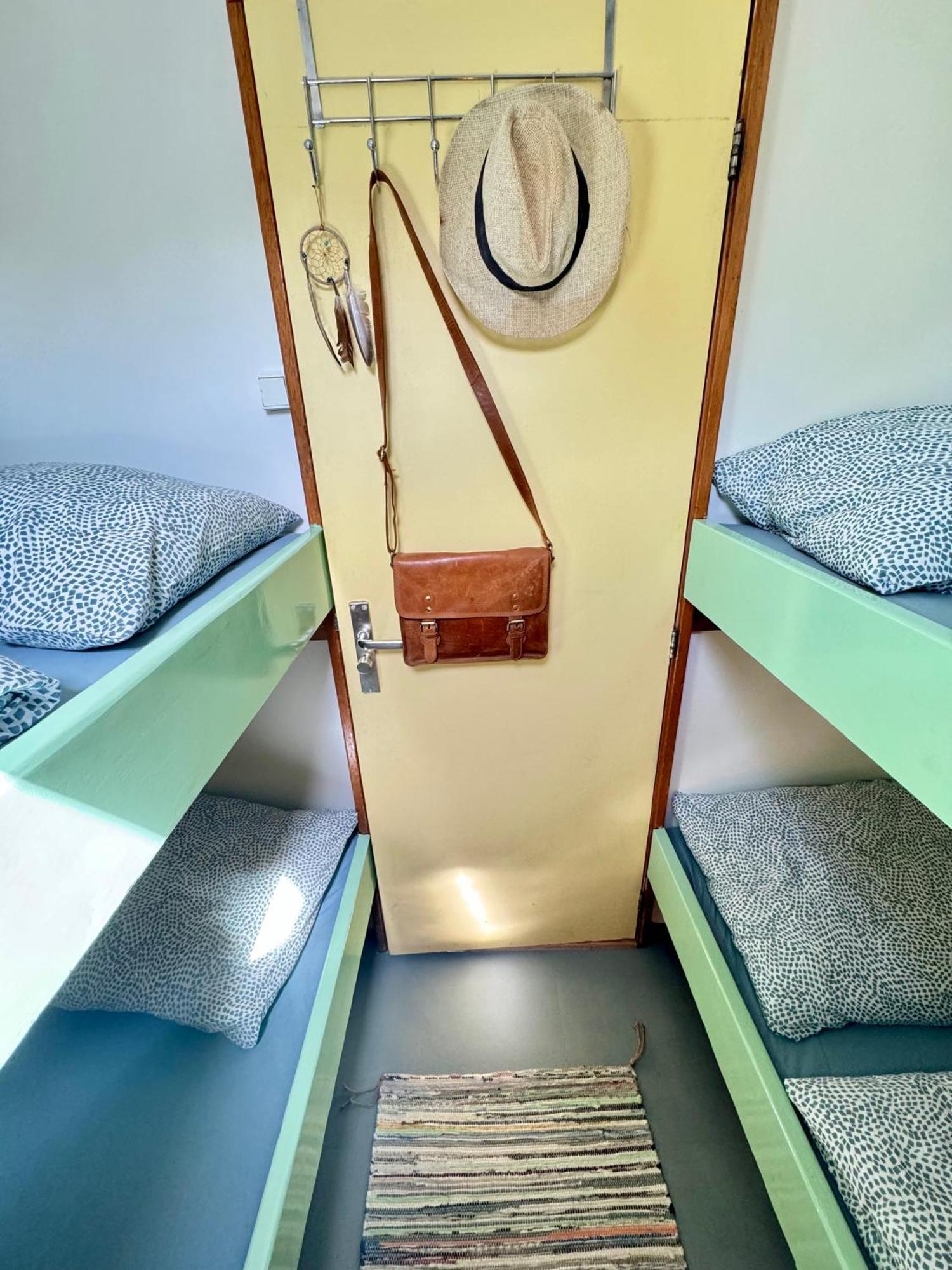 Bateau-hôtel Flow